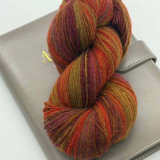 Dundaga Wool / Berry Bloom