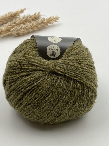 Lamana Shetland / 70 Papardes zaļš